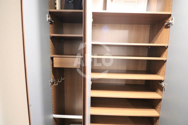 収納　グランドメゾン新梅田タワー THE CLUB RESIDEN