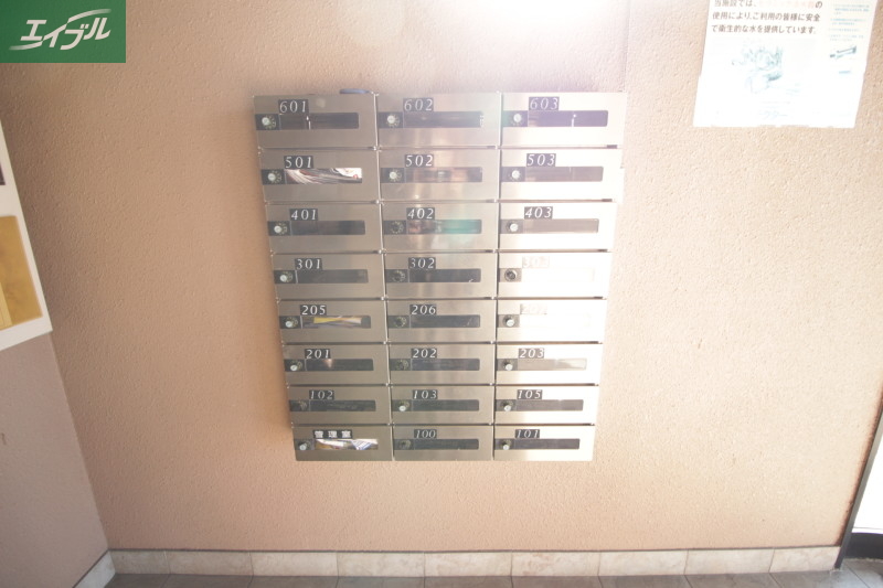 エントランス　集合ポスト
