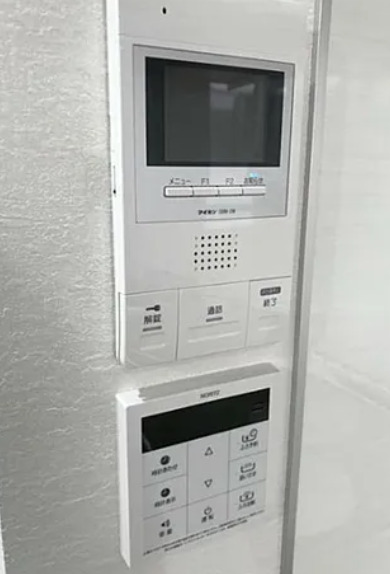 セキュリティ　別部屋の写真を使用しております。