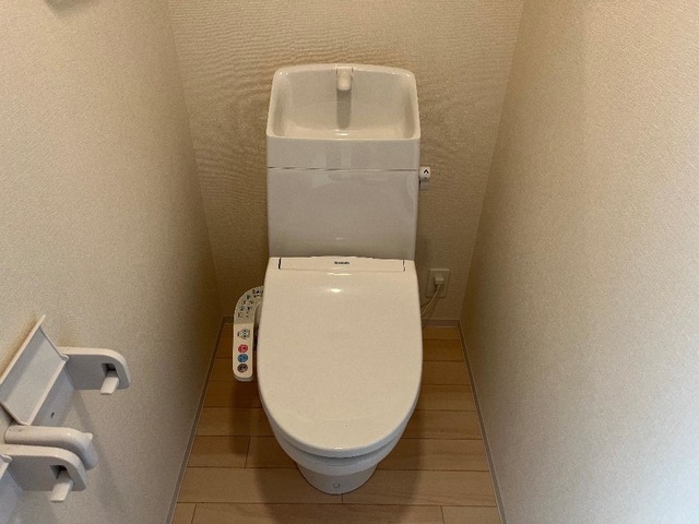 トイレ　イメージ