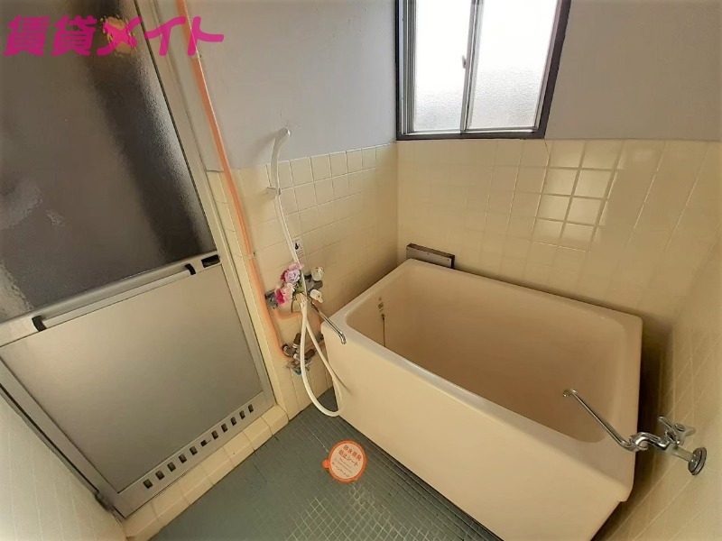 バス・シャワールーム　同物件別室画像