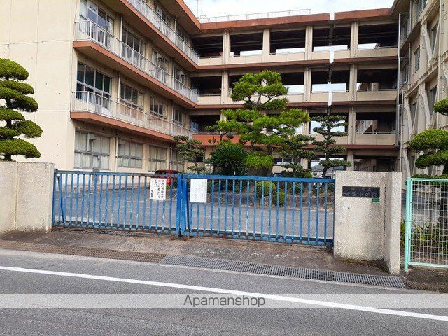 小学校　新涯小学校（小学校）まで1500m