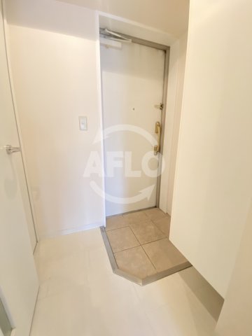 玄関　ベルシモンズ大阪港　玄関