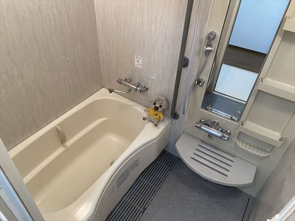 バス・シャワールーム