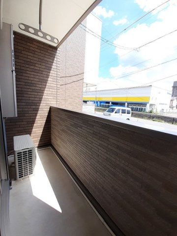 バルコニー　バルコニーがあります