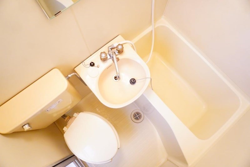 バス・シャワールーム　お掃除が簡単な3点式ユニットバス！です
