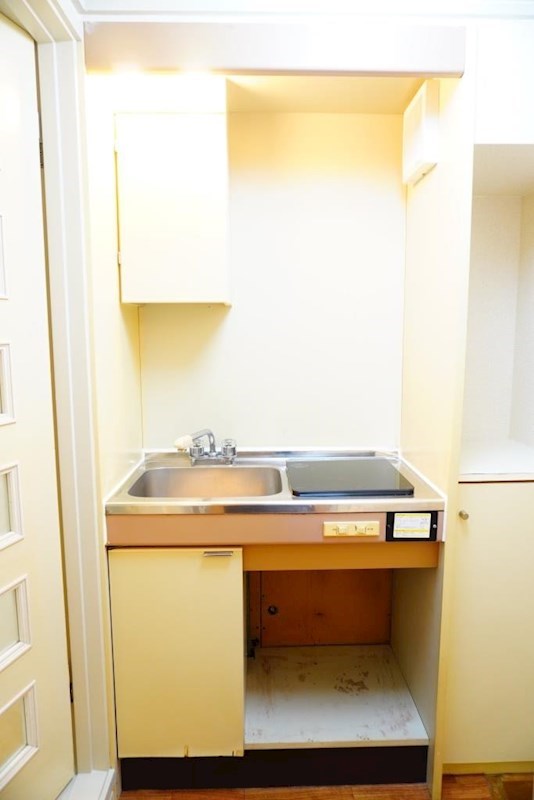 キッチン　ＩＨクッキングヒーターでお手入れラクラク