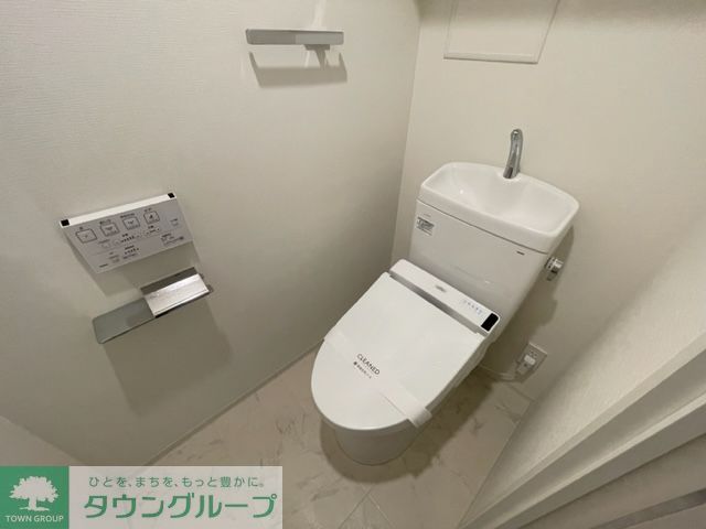 トイレ　トイレ