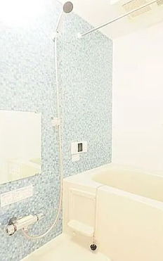 バス・シャワールーム　別部屋の写真を使用しております。