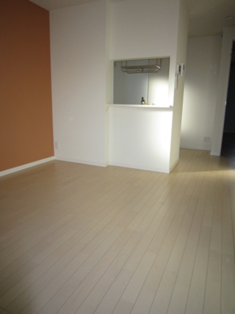 居室・リビング　※参考までに別のお部屋の写真を添付しております