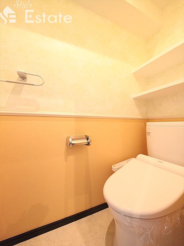 トイレ　トイレ