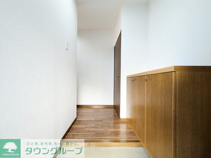 玄関　お問合せはタウンハウジングまで！※現地待合わせ相談可能