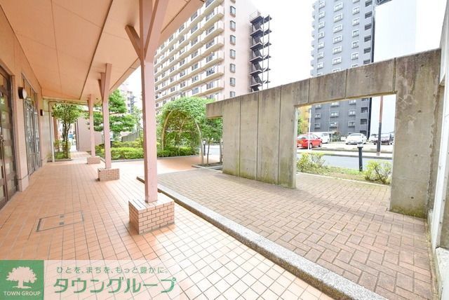 エントランス　お問合せはタウンハウジングまで！※現地待合わせ相談可能