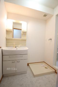 洗面設備　洗髪洗面化粧台