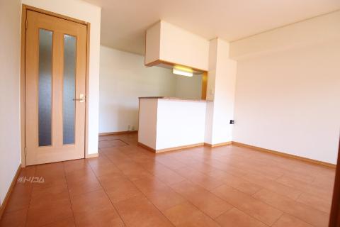 居室・リビング　対面キッチン仕様のLDK