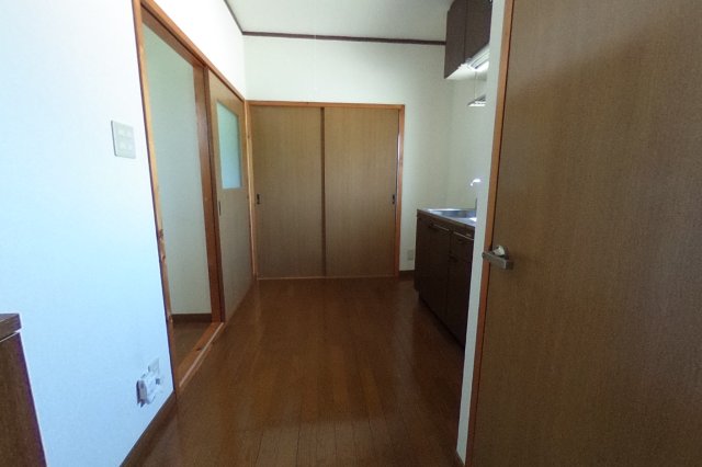 玄関　2020年4月撮影※現況を優先します