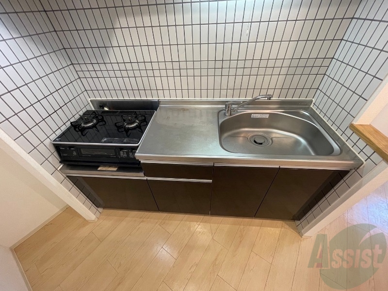 キッチン　キッチンは調理スペースもあり料理がはかどりそうです。