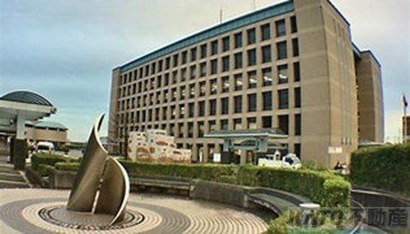 役所　座間市役所（役所）まで750m