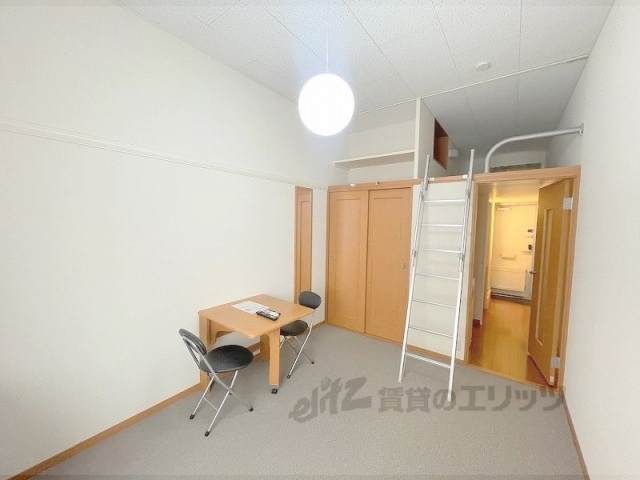 居室・リビング　洋室