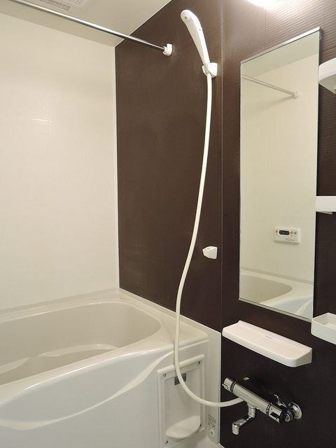 バス・シャワールーム　★明るくキレイなお部屋です★