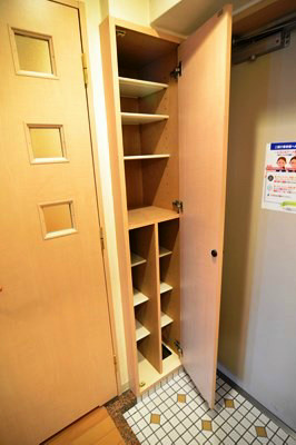 玄関　別部屋参照