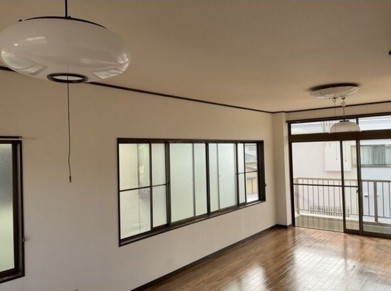 居室・リビング　図面と現状に相違がある場合には現状を優先