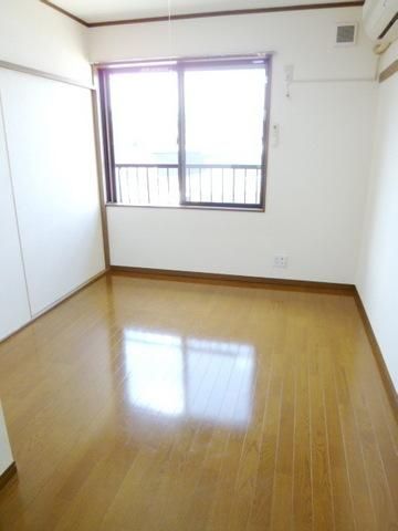 居室・リビング　★お部屋探しは株式会社タウンハウジング東京まで★