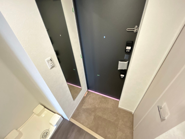 玄関　同間取り他の階の写真です。