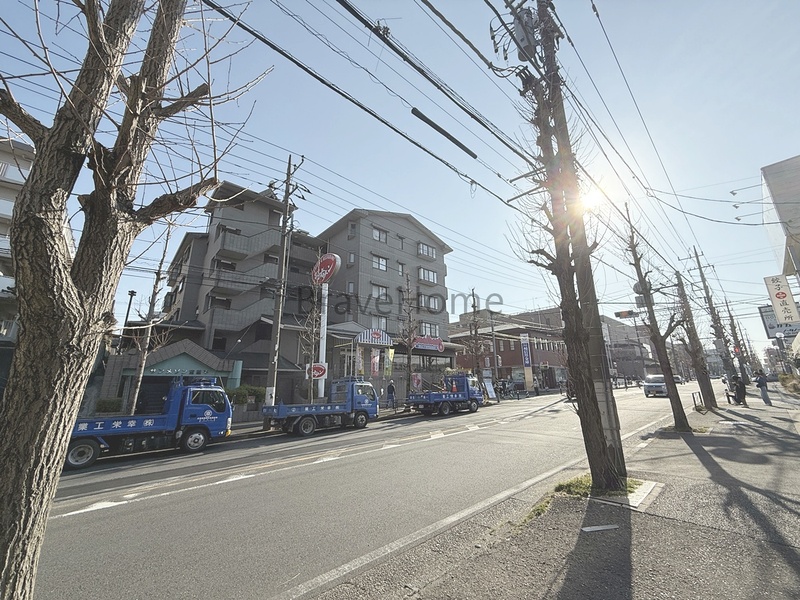 飲食店　ジョナサン 宮前平店（飲食店）まで70m