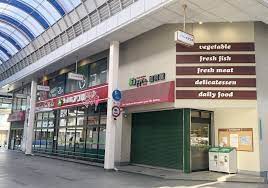 スーパー　食品館アプロ 加賀屋店（スーパー）まで185m