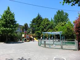 公園　代々木西原公園（公園）まで718m