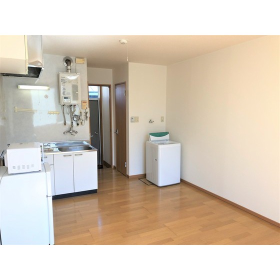 居室・リビング　家具・家電別途