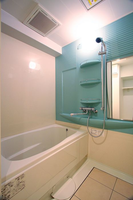 バス・シャワールーム　※別号室の参考写真になります。