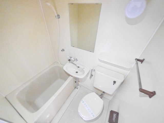 バス・シャワールーム　★お部屋探しはタウンハウジングまで★