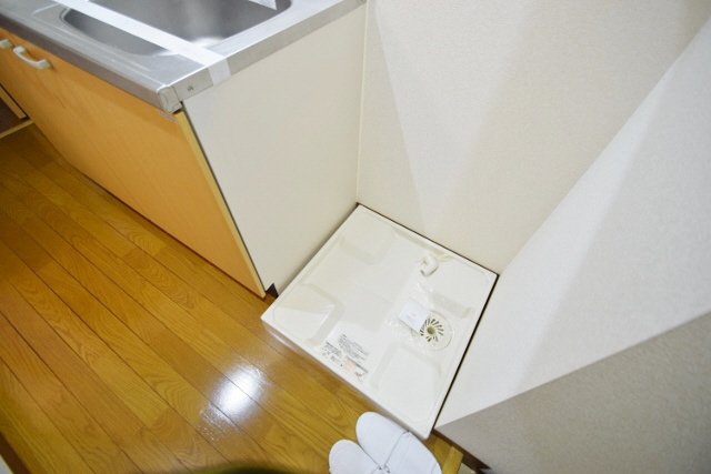 洗面設備　室内洗濯機置き場有ります