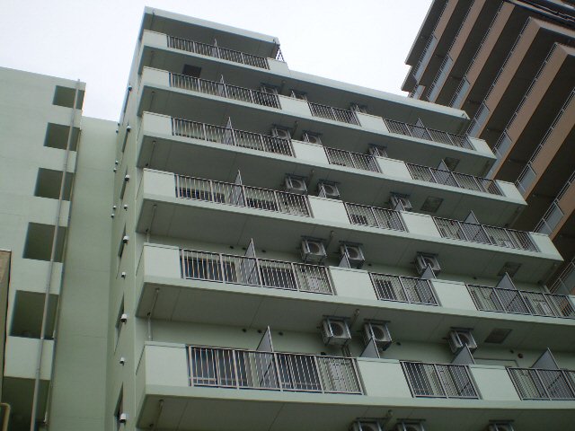 建物外観　オートロック付きのマンションです