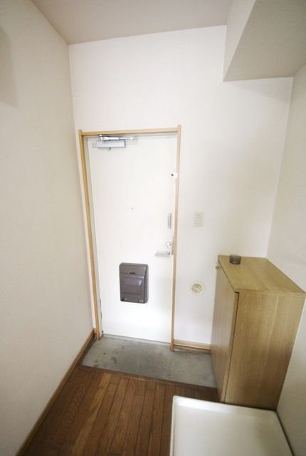 玄関　★見学希望等はタウンハウジング中央林間店までお気軽に♪★