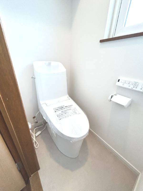 トイレ　トイレ