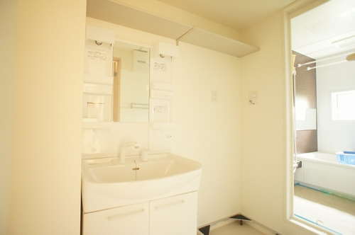 洗面設備　独立洗面台