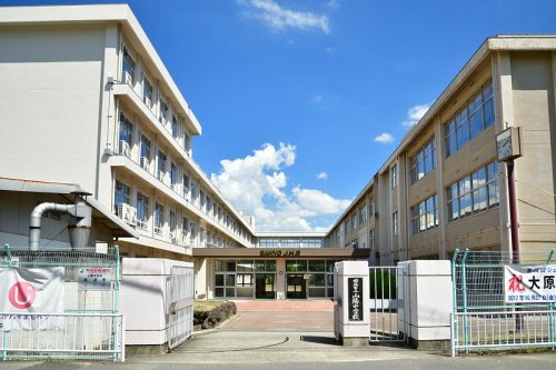 中学校　姫路市立山陽中学校（中学校）まで963m