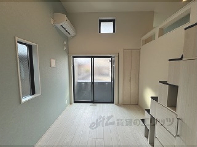 居室・リビング　洋室