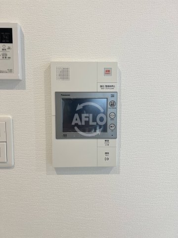 セキュリティ　スプランディッド難波WESTII　モニター付きインターホン