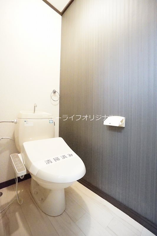 トイレ　毎日使うものだから、人に優しく清潔な温水洗浄機能付きトイレ