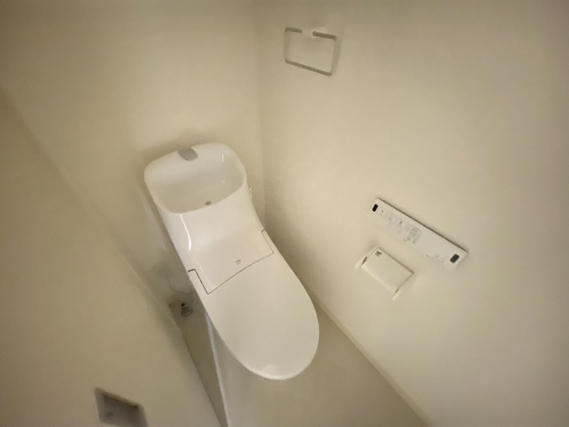 トイレ　別号室の写真です