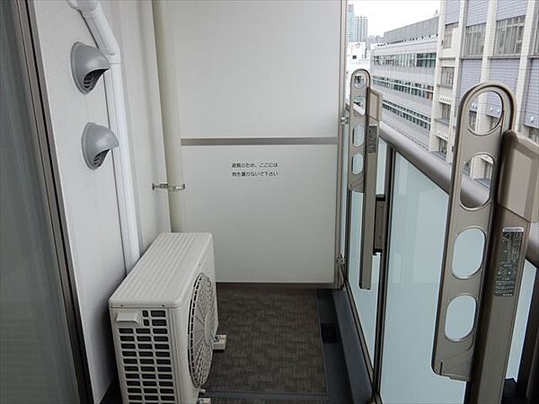 バルコニー　※別部屋の参考写真です。
