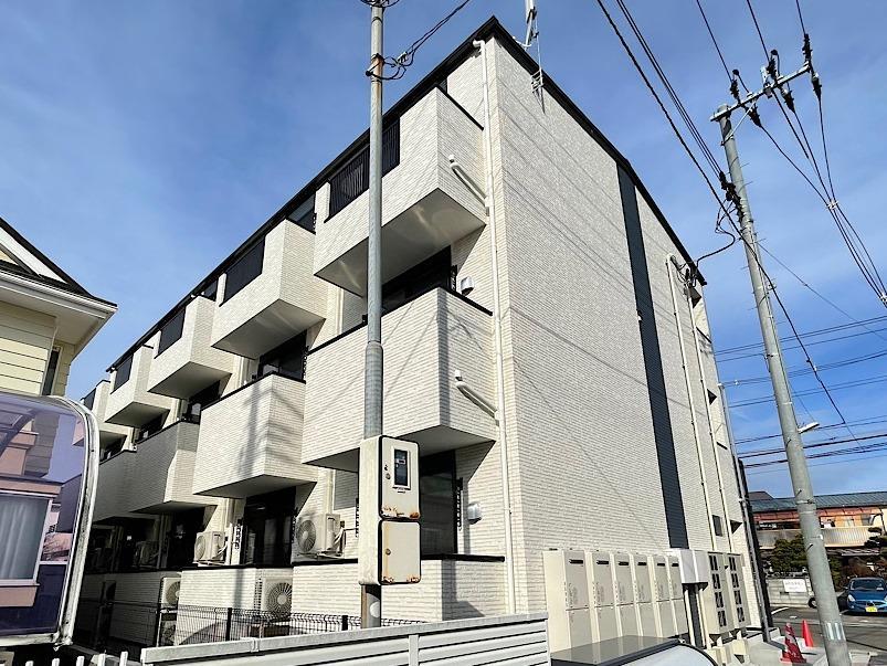 建物外観　「ライラックコート」外観写真