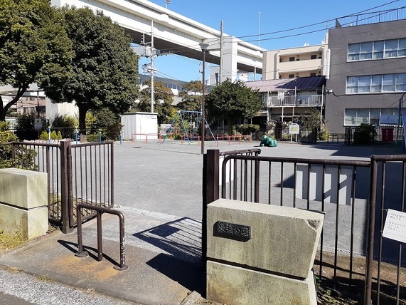 その他　公園（その他）まで77m