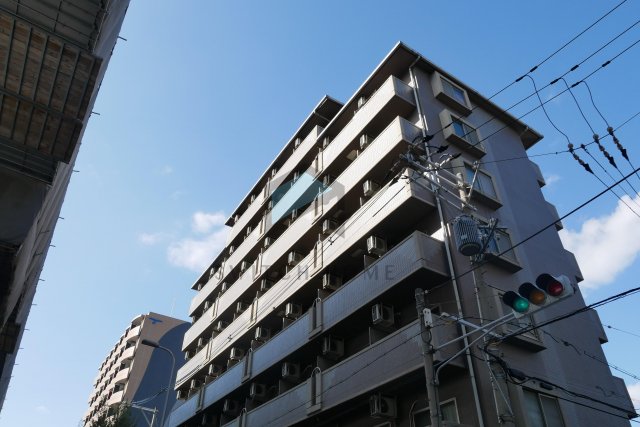 建物外観　落ち着いた雰囲気の外観です