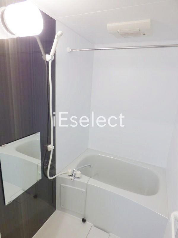 バス・シャワールーム　一日の疲れを癒すバスルーム