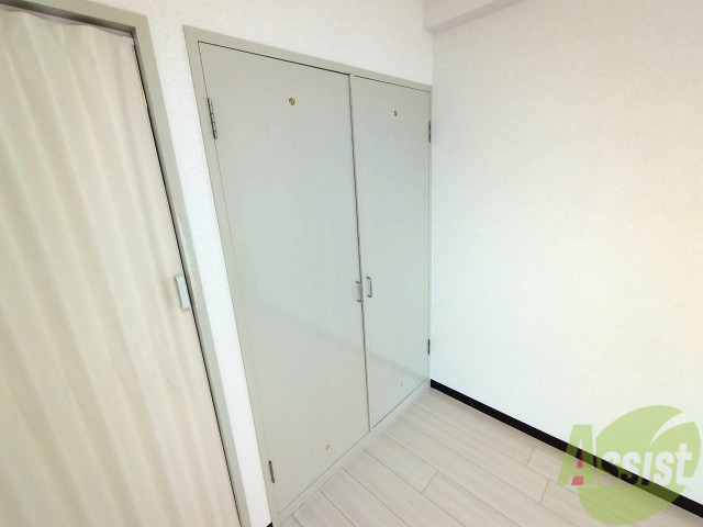収納　幅広の収納です。部屋がすっきり片付きます。